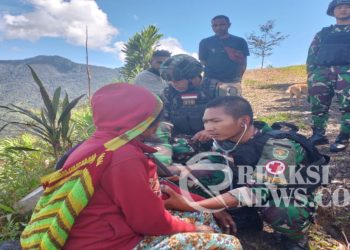 Satgas Yonif 310/KK Gelar Bakti Kesehatan Di Pegunungan Bintang Papua