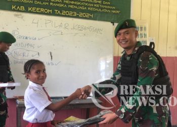 Ciptakan Generasi Penerus Bangsa Yang Kuat Dan Cerdas, Satgas Yonif 310/KK Berikan Wawasan Kebangsaan