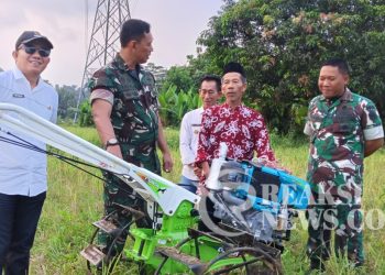 Petani di Simpenan Dapat Kunjungan Dansatgas Hanpangan TNI AD