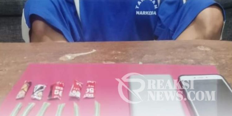 Sembunyikan Sabu di Bungkus Bekas Cemilan dan Sedotan, Pemuda Sukabumi Diciduk Polisi