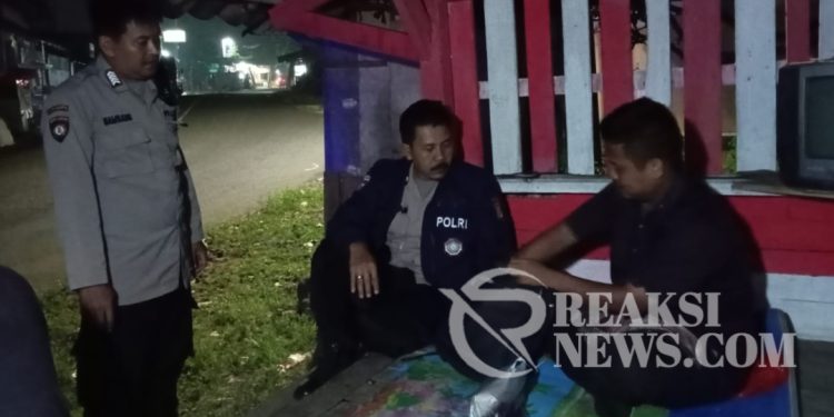 Polsek Lembursitu Melaksanakan Giat Silaturahmi Kamtibmas Terhadap Warga dan Tokoh Pemuda