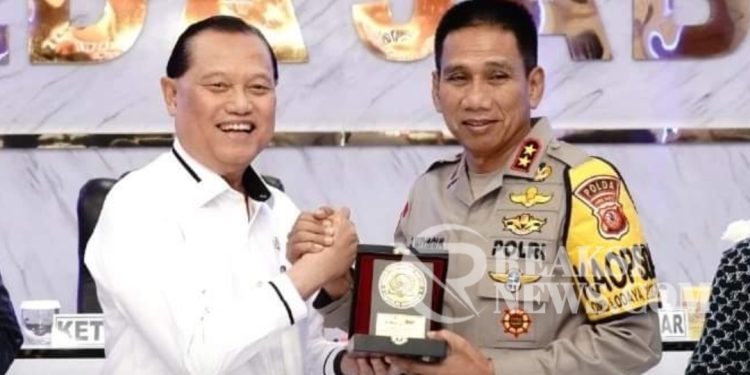 Kapolda Jabar Menerima Kunjungan Ketua Mahkamah Kehormatan Dewan Dpr Ri Dan Rombongan Di Polda Jabar