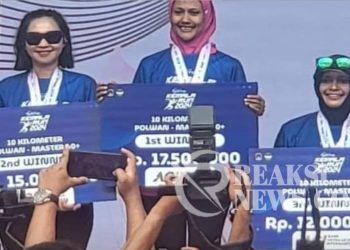 Harumkan Nama Polri, Polwan Dit Lantas Polda Jabar Raih Juara 1 Kemala Run 2024 Kategori 10 Km Polwan Master 40+