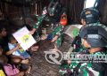 Perkuat Silaturahmi, Prajurit Yonif 310/KK Kunjungi “Keluarga Asuh” Di Perbatasan