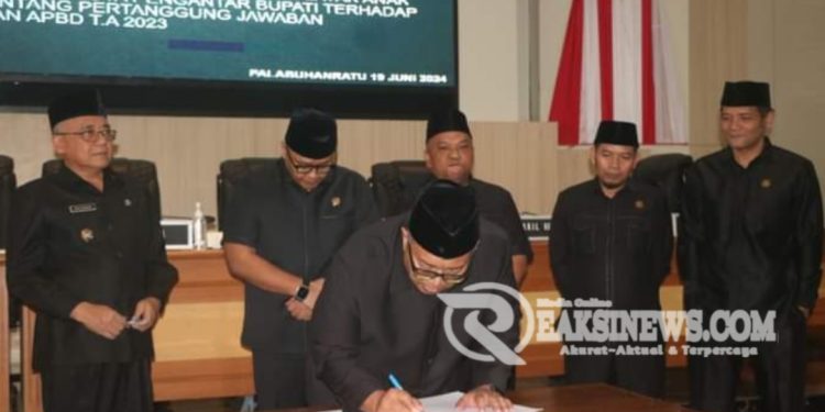 Rapat Paripurna DPRD, Bupati Apresiasi Kinerja Semua Pihak atas Diraihnya WTP Tahun 2023