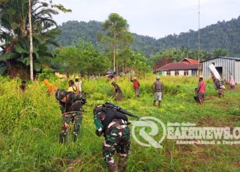 Tekan Angka Malaria, Satgas Yonif 310/KK Galakan Jumat Bersih