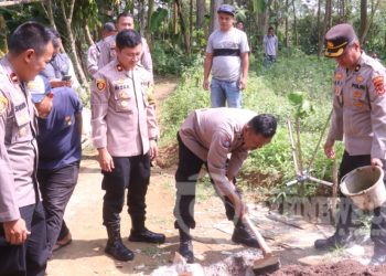 Polres Sukabumi Laksanakan Bedah Rumah Untuk Warga Dalam Rangka Hari Bhayangkara Ke-78