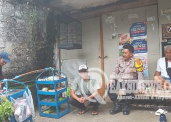 Wujudkan Sinergitas dengan Warga, Bhabinkamtibmas Rutin Laksanakan Sambang