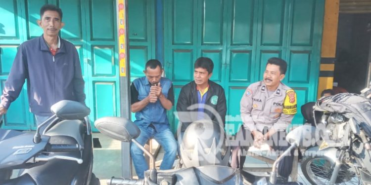 Sambangi Ojeg Pangkalan, Polsek Lembursitu Beri Himbauan Kamtibmas