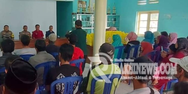 Tebar Kebaikan di Hari Bhayangkara, Polres Ciamis Bagikan Bansos ke Warga di 11 Desa se-Kec. Cijeungjing