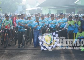 Semarakkan HUT POMAD, Pangdivif 2 Kostrad Ikuti Gowes