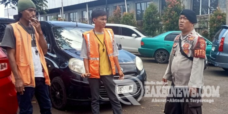 Patroli Sambang dan Dialogis Juru Parkir Gedung Harsa Berikan Pesan Kamtibmas