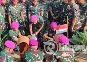 Beri Penghormatan Terakhir kepada Praka (Mar) Anumerta Agung Pamuji Laksono, Prajurit Yonif 6 Marinir Gelar Yasinan Dan Doa Bersama