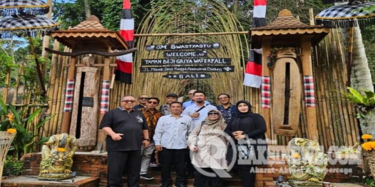Desa Digital Terbaik di Indonesia, Bupati Sukabumi Kunjungi Desa Punggul Bali