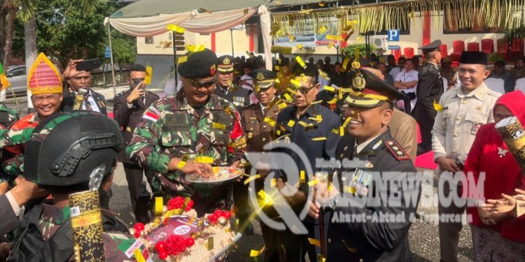 Berikan Kejutan, Satgas Yonkav 6/Naga Karimata Ikut Meriahkan HUT Bhayangkara