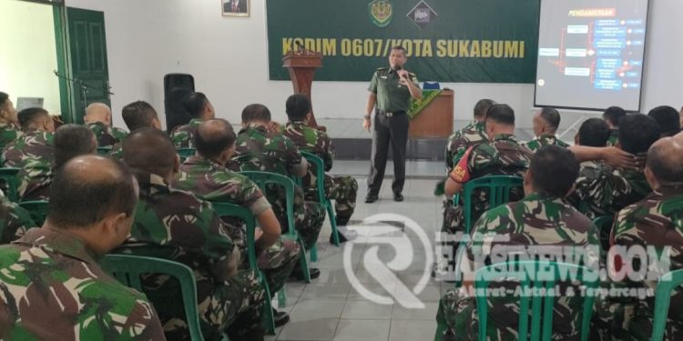 Cegah Dini Pelanggaran Hukum, Anggota Kodim 0607/Kota Sukabumi Ikuti Sosialisasi Penyuluhan Bidang Hukum dari Korem 061/SK