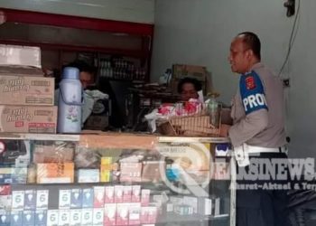 Guna menciptakan keamanan dan kondusif, Kapolsek Citamiang Patroli Dialogis dan Sambangi Warga