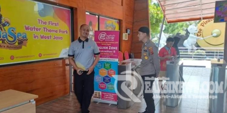 Guna Menciptakan Keamanan dan Kondusif, Polsek Citamiang Patroli Dialogis  Santa Sea Waterpark Sukabumi