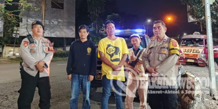 Patroli Malam Cegah Gangguan Kamtibmas di Wilayah Lembursitu