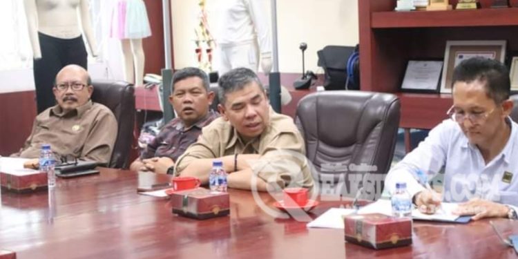 Monev di PT.Muara Tunggal, Plh Sekda Tegaskan Pembinaan Ketenagakerjaan Sangat Penting