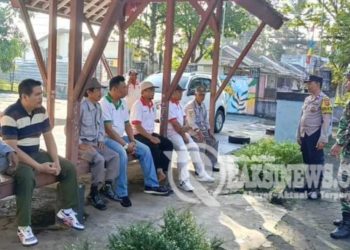 Ciptakan Mitra Kamtibmas, Tiga Pilar Jalin Silaturrahmi bersama Linmas Se-kelurahan Jayamekar