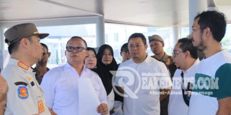 Sebelum Diserahterimakan, Disperkim Jabar Monev Pembangunan Alun Alun Gado Bangkong