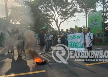 HMI Cabang Sukabumi : Aksi Demo di Kantor Dishub Kabupaten Sukabumi, Ini Tuntutan yang Dibawa