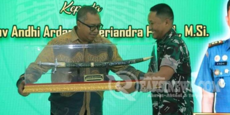 Lepas Sambut Dandim 0622, Bupati Sukabumi Tekankan Kolaborasi Kunci Penting Pembangunan Daerah