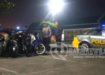 Laksanakan Himbauan Humanis, Unit Patroli Polsek Baros Antisipasi Kerawanan Malam Minggu