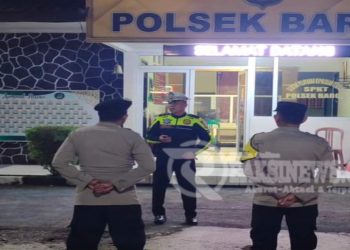 Cipta Kondisi Malam Minggu, Kapolsek Baros Pimpin Apel dan Sebar Personil Antisipasi Gukamtibmas
