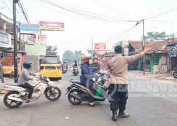 Pelayanan Prima Rutin Gatur Pagi Polsek Lembursitu