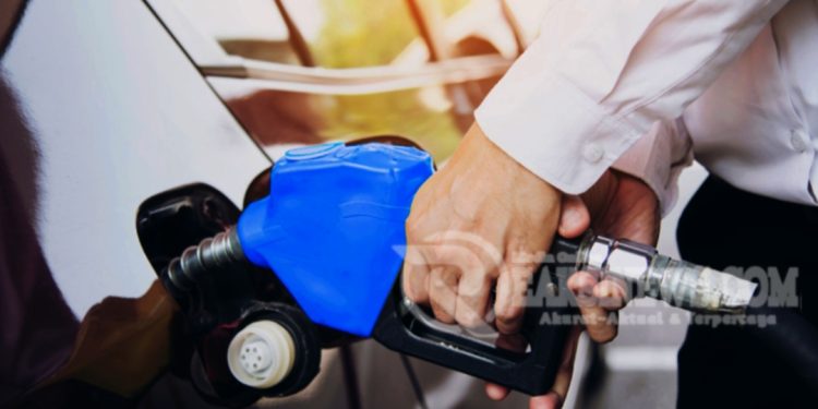 Presiden Jokowi Beri Jawaban Tegas, Soal Isu Pembatasan BBM Mulai 17 Agustus