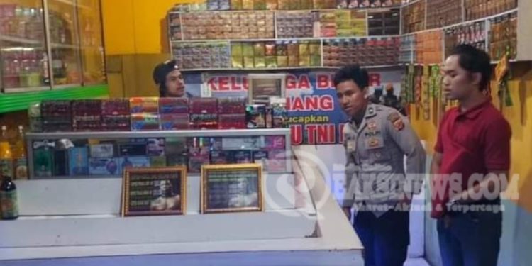 Pastikan Zero Mihol, Kapolsek Baros Cipta Kondisi Cegah Peredaran Miras