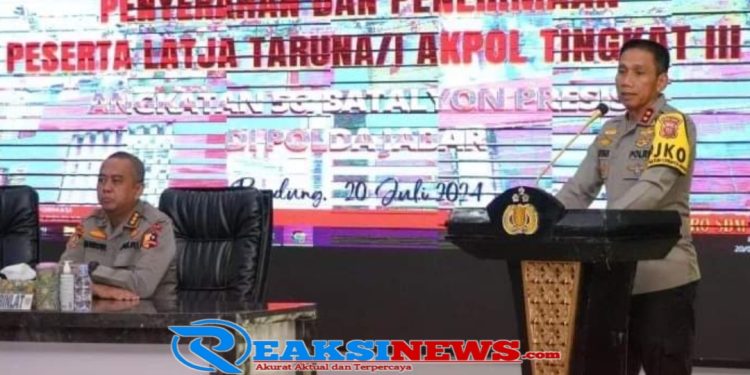 Kapolda Jabar Pimpin Upacara Serah Terima Taruna Akademi Kepolisian TK III Angkatan 56/Batalyon Presisi