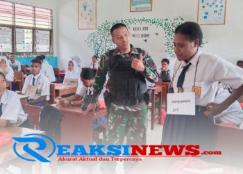 Edukatif Dan Kreatif Di Momen MPLS, Satgas Yonif 310/KK Berikan Wasbang Serta Pelatihan PBB