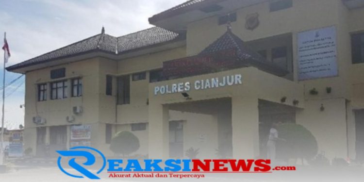 Diduga Bayar 21 Juta Tebus Mobil di Polres Cianjur, Penadah kayu curian akhirnya cuma jadi saksi. Kok bisa Yach?