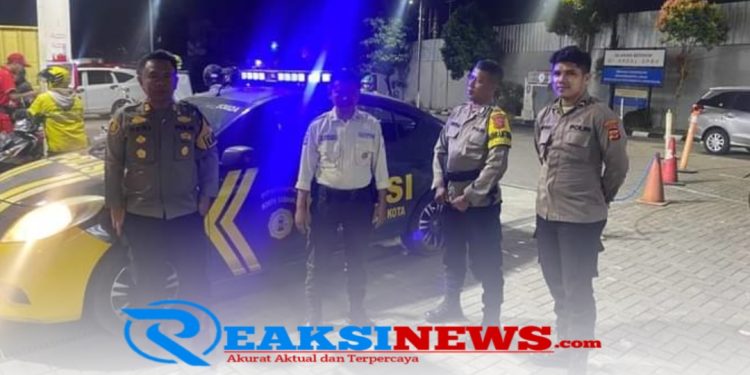 Guna Menciptakan Keamanan dan Kondusif, Kapolsek Citamiang Patroli Dialogis dan Sambangi Security SPBU Pertamina Kota Sukabumi
