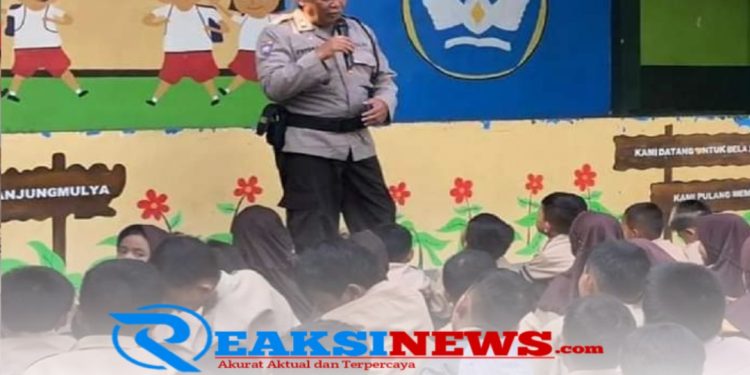 Polres Ciamis Beri Binluh Di SDN 3 Tanjungmulya, Cegah Bullying Di Dunia Pendidikan