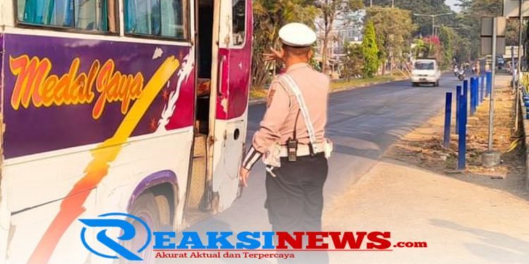 Turjawali pagi hari, Bentuk Pelayanan Personil Polsek Baros kepada Masyarakat