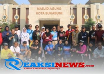 Para Kandidat Calon Peserta Pemilu Melakukan Kegiatan di Lapang Merdeka Alun-Alun Kota Sukabumi