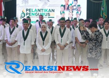 Resmi Dilantik Pengurus HMI BADKO Jawa Barat Menyongsong Indonesia Emas 2045