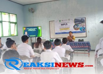 Giat Bhabinkamtibmas Selalu Hadir di Setiap Kegiatan Masyarakat, Sampaikan Pesan Kamtibmas