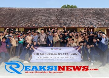 Giat KKN Tentang Dampak Negatif dari Pergaulan Bebas : Mahasiswa Syamsul Ulum Sukabumi Sosialisasikan kepada Siswa-Siswi SMPN 3 Nyalindung