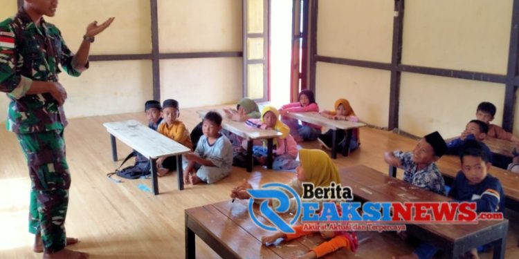 Satgas Yonzipur 5/ABW Membangun Generasi Qur’an di Daerah Perbatasan