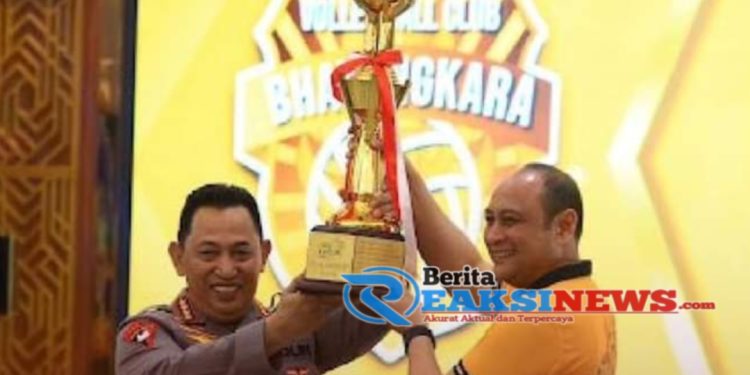 Penghargaan Kapolri Untuk Jakarta Bhayangkara Presisi dan Popsivo Polwan atas Prestasi di Proliga 2024