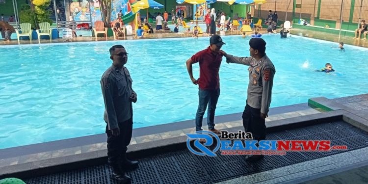 Anggota Polsek Lembursitu Lakukan Patroli di Beberapa Titik Tempat Wisata Kolam Renang