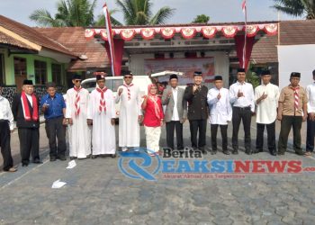 Peringati HUT RI, Warga Lembursitu RW 05 dan RW 06 Gelar Upacara Pengibaran Bendera