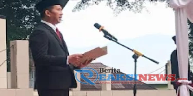 Momentum Peringati Hut RI Ke- 79, Anggota DPRD Kab Sukabumi Teddy Setiadi Bacakan Teks Proklamasi