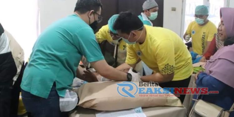 Meriahkan Hari Jadi Kabupaten Sukabumi Ke 154, LKKS Gelar Khitanan Massal