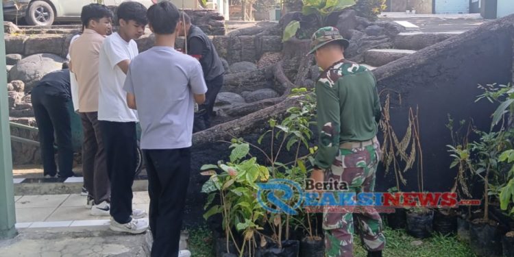 Peduli Lingkungan Hidup Kodim 0607/Kota Sukabumi Gelar Program Penanaman Pohon